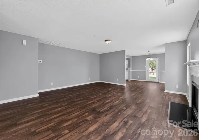 Photo 3 of Single family home for sale at 1444 Tygress Dr, Kannapolis, NC 28081 | MLS# 4396724 | Listing updated on 2026-08-14