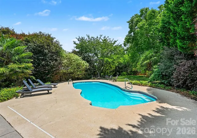 2nd image of 2442 Smith Cove Rd, Denver, NC 28037 | MLS# 4396728