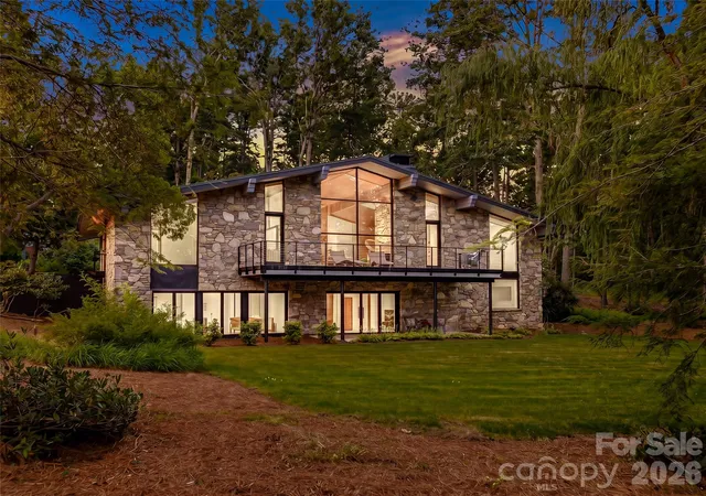 2nd image of 3 Holly Hill Rd, Asheville, NC 28803 | MLS# 4396733