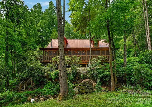 Photo 2 of Single family home for sale at 664 Paxton Crk Rd, Marion, NC 28752 | MLS# 4396742 | Listing updated on 2026-08-31