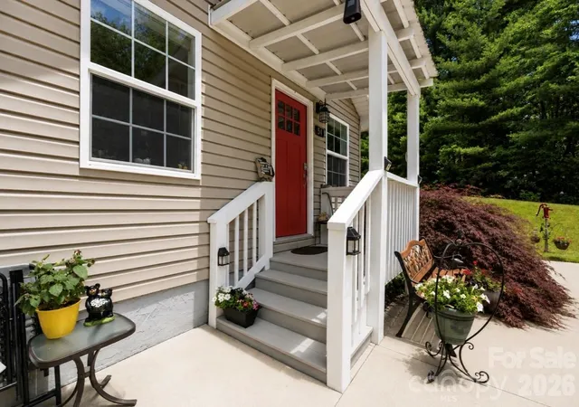 4th image of 54 Thad Johnson Rd, Saluda, NC 28773 | MLS# 4396758