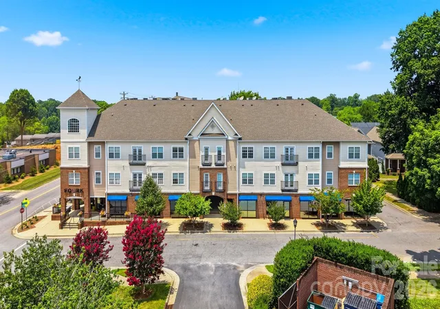 1st image of 1410 4th Street Dr Nw #304, Hickory, NC 28601 | MLS# 4396782