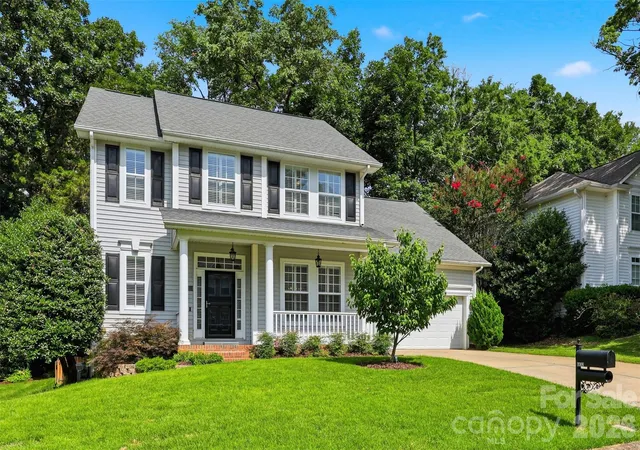 Single family home for sale at 6832 Charter Hills Rd, Charlotte, NC 28277 | MLS# 4396784