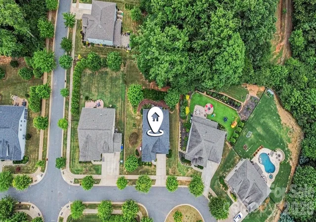 Homes for sale in Huntersville, NC | 8911 Bur Ln, Huntersville, NC 28078 | MLS# 4396787