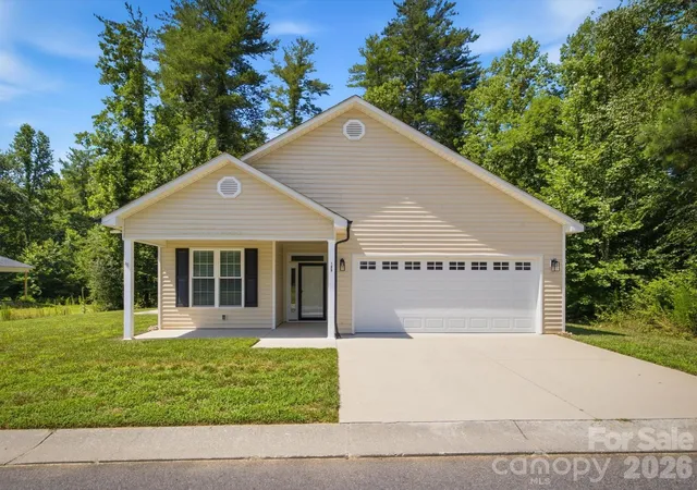 2nd image of 196 Eagles Lndg #31, Morganton, NC 28655 | MLS# 4396795