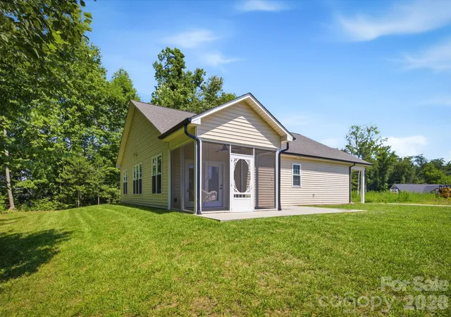 5th image of 196 Eagles Lndg #31, Morganton, NC 28655 | MLS# 4396795