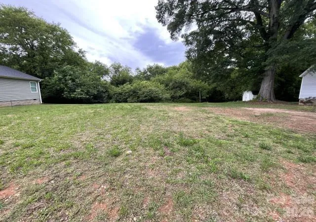 1st image of 19633 S Ferry St, Cornelius, NC 28031 | MLS# 4396805