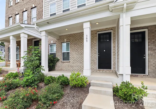 Homes for sale in Cramerton, NC | 309 Cramerton Mills Pkwy, Cramerton, NC 28032 | MLS# 4396818