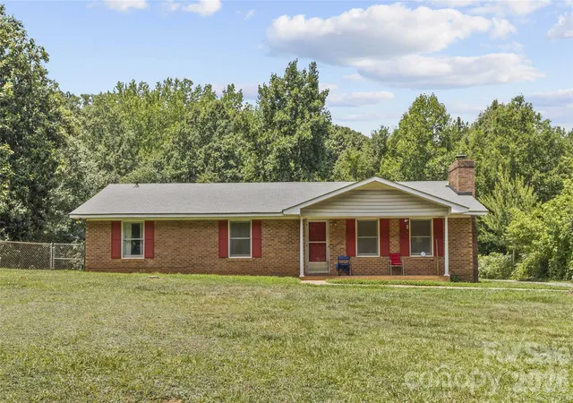 2nd image of 3304 Griffith Rd, Monroe, NC 28112 | MLS# 4396831