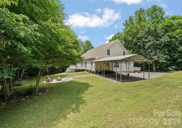 Homes for sale in Waynesville, NC | 165 Sequoyah Dr, Waynesville, NC 28785 | MLS# 4396850