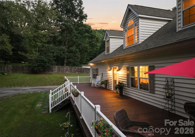 3rd image of 165 Sequoyah Dr, Waynesville, NC 28785 | MLS# 4396850