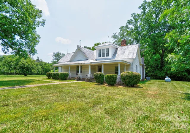 Homes for sale in Crouse, NC | 1813 Saint Marks Church Rd, Crouse, NC 28033 | MLS# 4396855