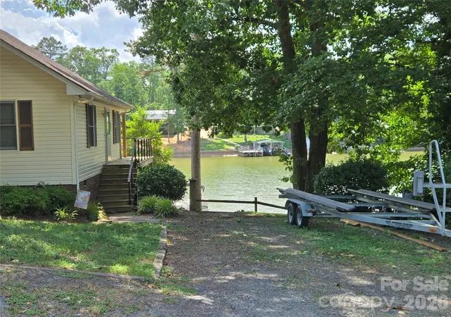 Homes for sale in Badin Lake, NC | 0 Pinehaven Dr #289, Badin Lake, NC 28127 | MLS# 4396874