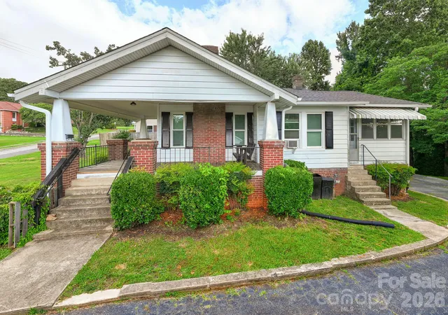 Photo 3 of Single family home for sale at 46 Gilkey St, Marion, NC 28752 | MLS# 4396879 | Listing updated on 2026-09-02