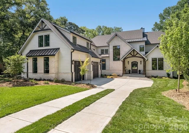 Photo 1 of Mansion for sale at 3240 Sunset Dr, Charlotte, NC 28209 | MLS# 4396905 | Listing updated on 2026-10-26