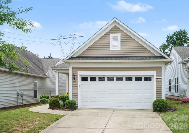 Homes for sale in Fort Mill, SC | 20241 Dovekie Ln, Fort Mill, SC 29707 | MLS# 4396940