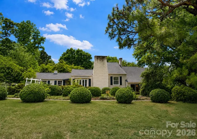Homes for sale in Lexington, NC | 404 Fairview Dr, Lexington, NC 27292 | MLS# 4396950