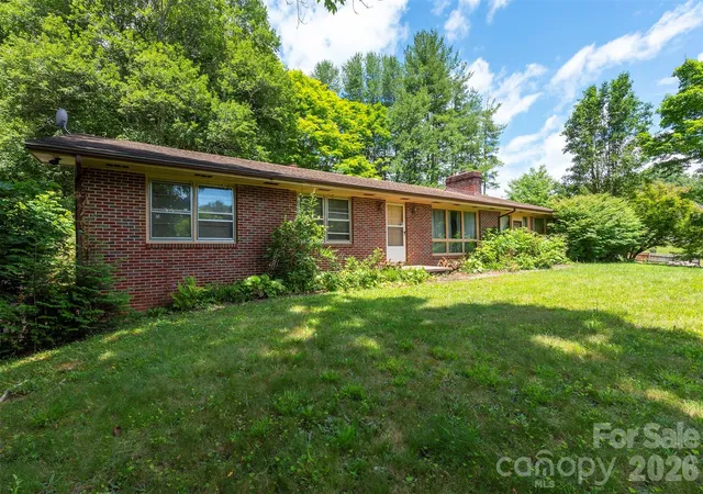 Homes for sale in Marshall, NC | 637 Fisher Ln, Marshall, NC 28753 | MLS# 4396966