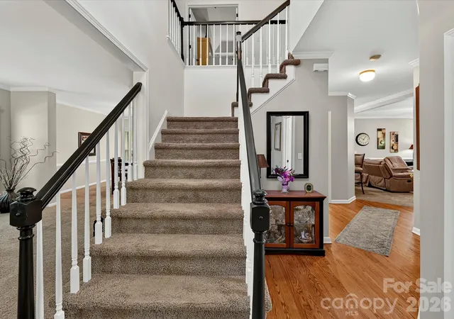 Photo 4 of Single family home for sale at 4411 Poplar Grv Dr, Charlotte, NC 28269 | MLS# 4396983 | Listing updated on 2026-09-10