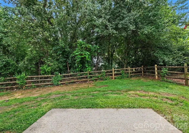 20th image of 8401 Redstone View Dr, Charlotte, NC 28269 | MLS# 4397005