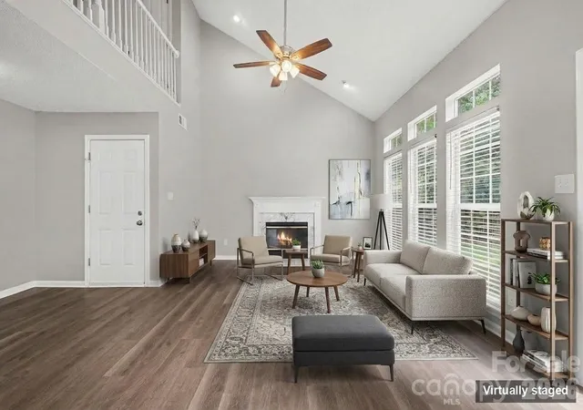 Photo 3 of Single family home for sale at 8401 Redstone View Dr, Charlotte, NC 28269 | MLS# 4397005 | Listing updated on 2026-09-21