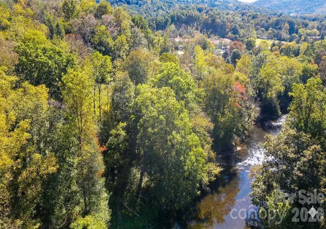 1st image of 37 Amber Ln, Clyde, NC 28721 | MLS# 4397012