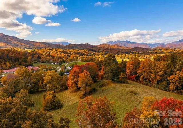 3rd image of 37 Amber Ln, Clyde, NC 28721 | MLS# 4397012