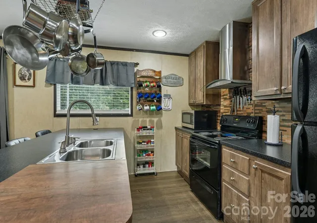 Photo 2 of Single family home for sale at 3443 Meldonna Dr, Maiden, NC 28650 | MLS# 4397018 | Listing updated on 2026-09-07