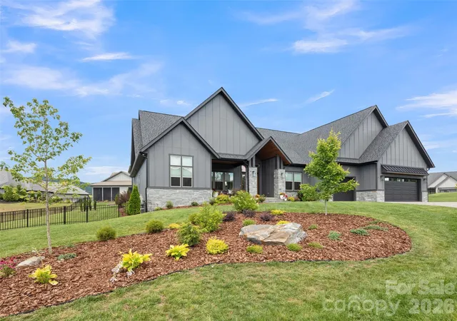 3rd image of 582 Daniel Circle Dr, Mills River, NC 28759 | MLS# 4397023