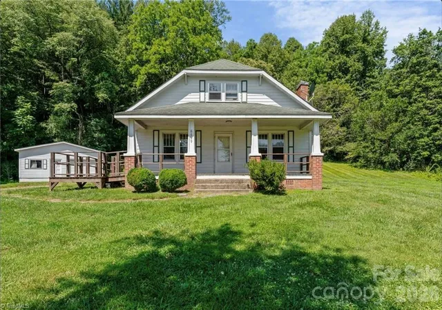 5th image of 6689 Nc Hwy 16, Millers Creek, NC 28651 | MLS# 4397036