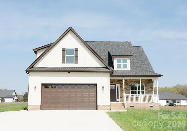 Photo 1 of Single family home for sale at 573 Hopes Cor Dr, York, SC 29745 | MLS# 4397039 | Listing updated on 2026-06-25