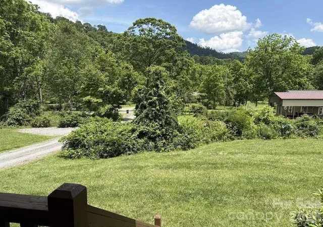 4th image of 260 Bull Creek Rd, Asheville, NC 28805 | MLS# 4397044