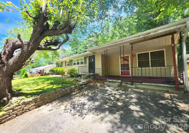 Homes for sale in Asheville, NC | 208 London Rd, Asheville, NC 28803 | MLS# 4397047