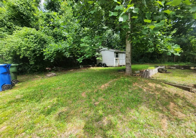 Homes for sale in Asheville, NC | 208 London Rd, Asheville, NC 28803 | MLS# 4397047