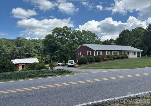 Photo 1 of Single family home for sale at 390 Airport Rd, Taylorsville, NC 28681 | MLS# 4397078 | Listing updated on 2026-08-24