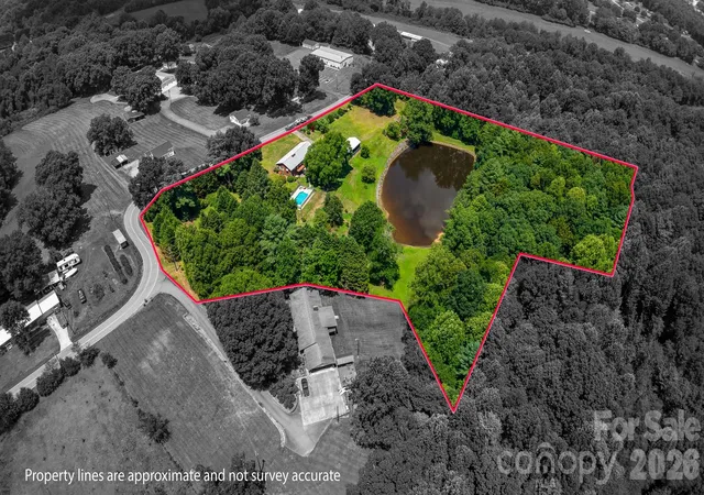 Photo 2 of Single family home for sale at 390 Airport Rd, Taylorsville, NC 28681 | MLS# 4397078 | Listing updated on 2026-08-24