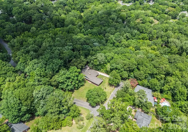 Photo 34 of Single family home for sale at 112 Crestwood Cir, Chester, SC 29706 | MLS# 4397080 | Listing updated on 2026-09-01