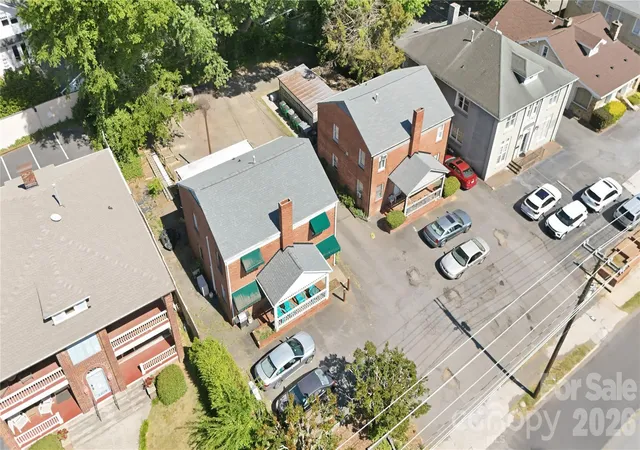 2nd image of 2213 2219 Park Rd #27/28, Charlotte, NC 28203 | MLS# 4397091