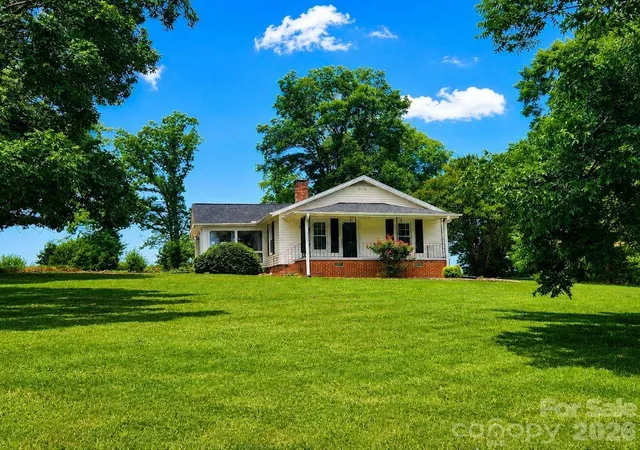 Homes for sale in Cherryville, NC | 1209 Requa Rd, Cherryville, NC 28021 | MLS# 4397103