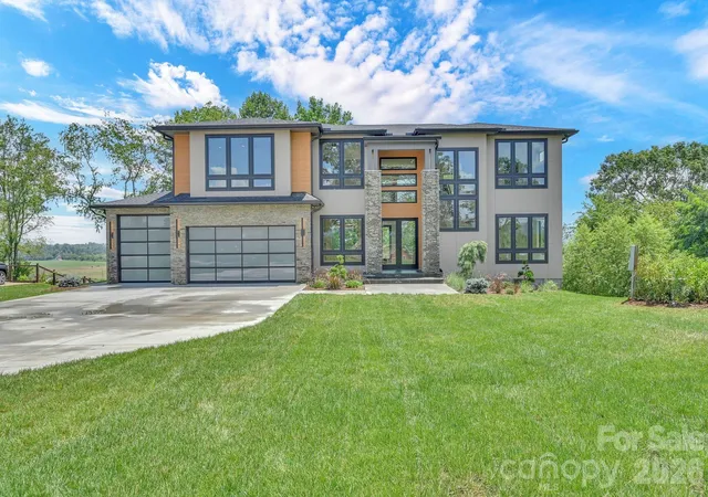 1st image of 227 Pisgah Ridge Trl, Mills River, NC 28759 | MLS# 4397121