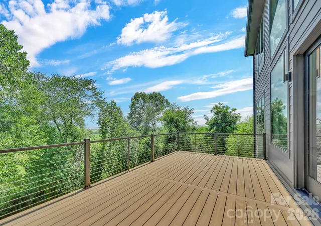 Photo 4 of Single family home for sale at 227 Pisgah Ridge Trl, Mills River, NC 28759 | MLS# 4397121 | Listing updated on 2026-07-24