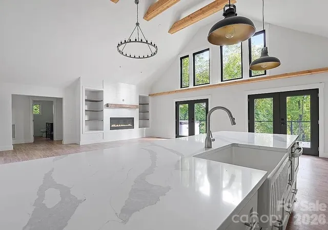 3rd image of 384 Cascada Vista Dr, Chimney Rock, NC 28720 | MLS# 4397127