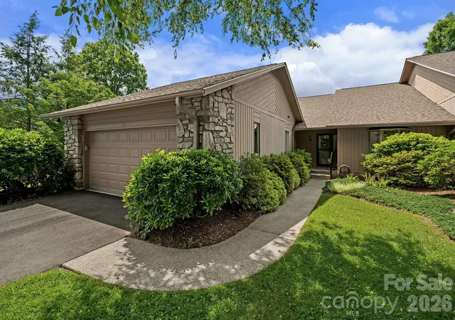 1st image of 52 Clubside Dr, Asheville, NC 28804 | MLS# 4397131
