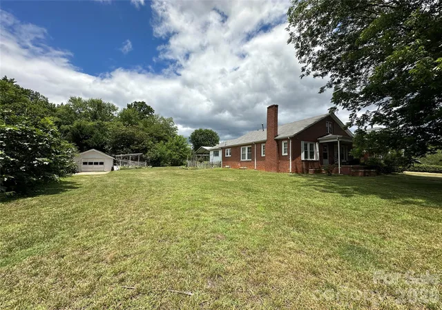 Photo 3 of Single family home for sale at 502 Connelly Springs Rd Sw, Lenoir, NC 28645 | MLS# 4397150 | Listing updated on 2026-07-09
