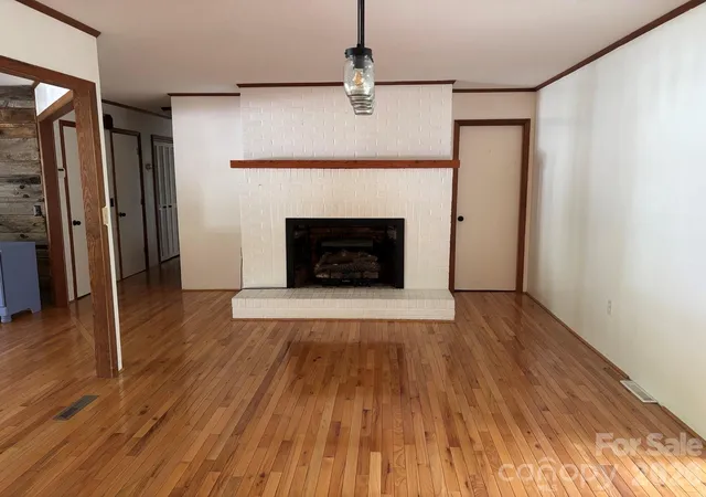 Homes for sale in Spruce Pine, NC | 86 Jack Sullins Rd, Spruce Pine, NC 28777 | MLS# 4397158