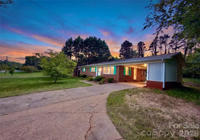 1st image of 425 Bost Rd, Morganton, NC 28655 | MLS# 4397179