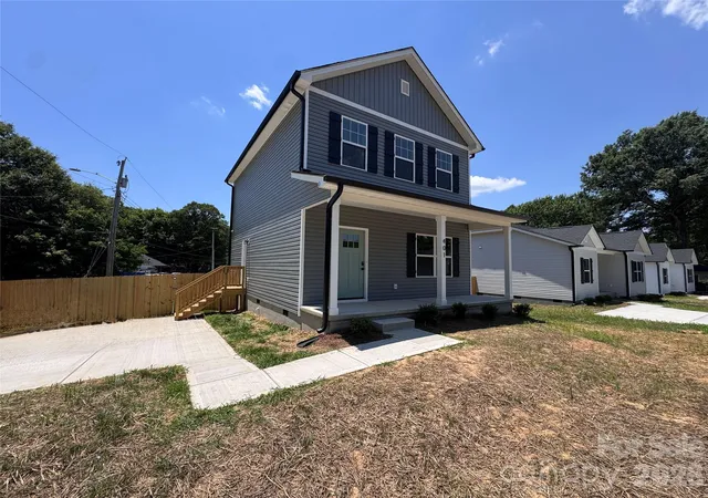 Homes for sale in Gastonia, NC | 401 N Firestone St, Gastonia, NC 28052 | MLS# 4397198