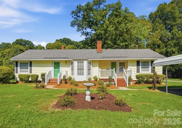 41st image of 2517 Plum St, Charlotte, NC 28269 | MLS# 4397203