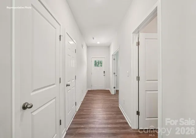 3rd image of 5124 Parker Forest Dr, Charlotte, NC 28215 | MLS# 4397206