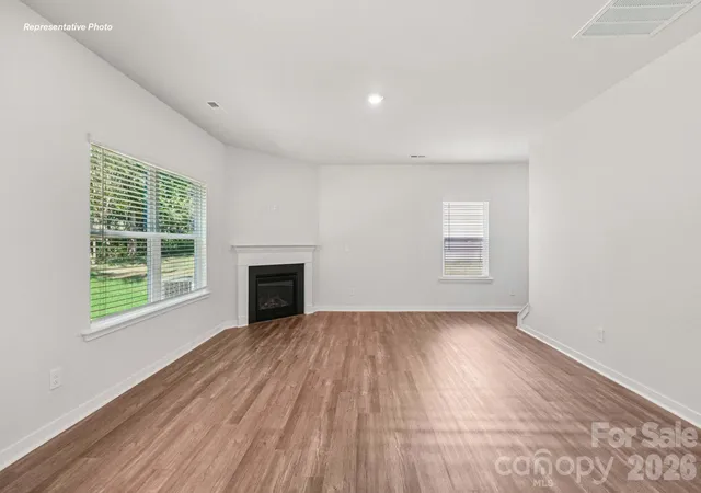 5th image of 5124 Parker Forest Dr, Charlotte, NC 28215 | MLS# 4397206